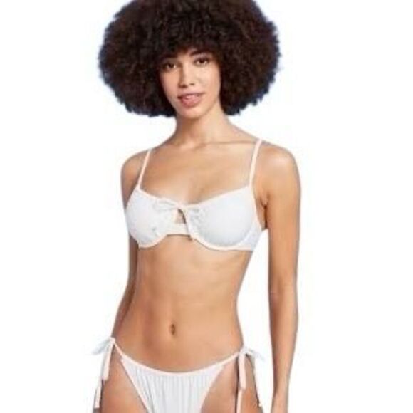 XHILARATION TARGET NWT White Shirred Bikini Swimsuit Swimwear Swim Ruching Adjus - Picture 1 of 2
